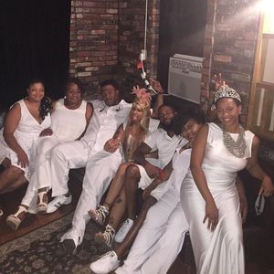 Meet your Posher, Annette